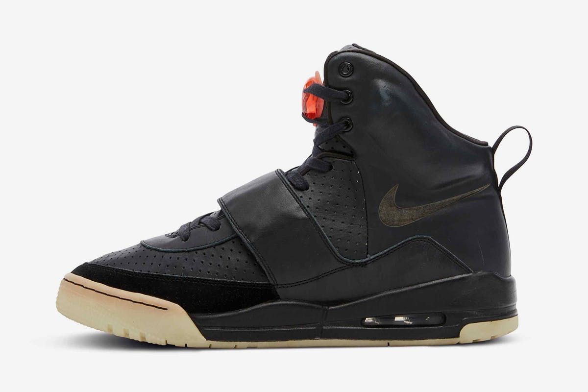 the nike air yeezy 1